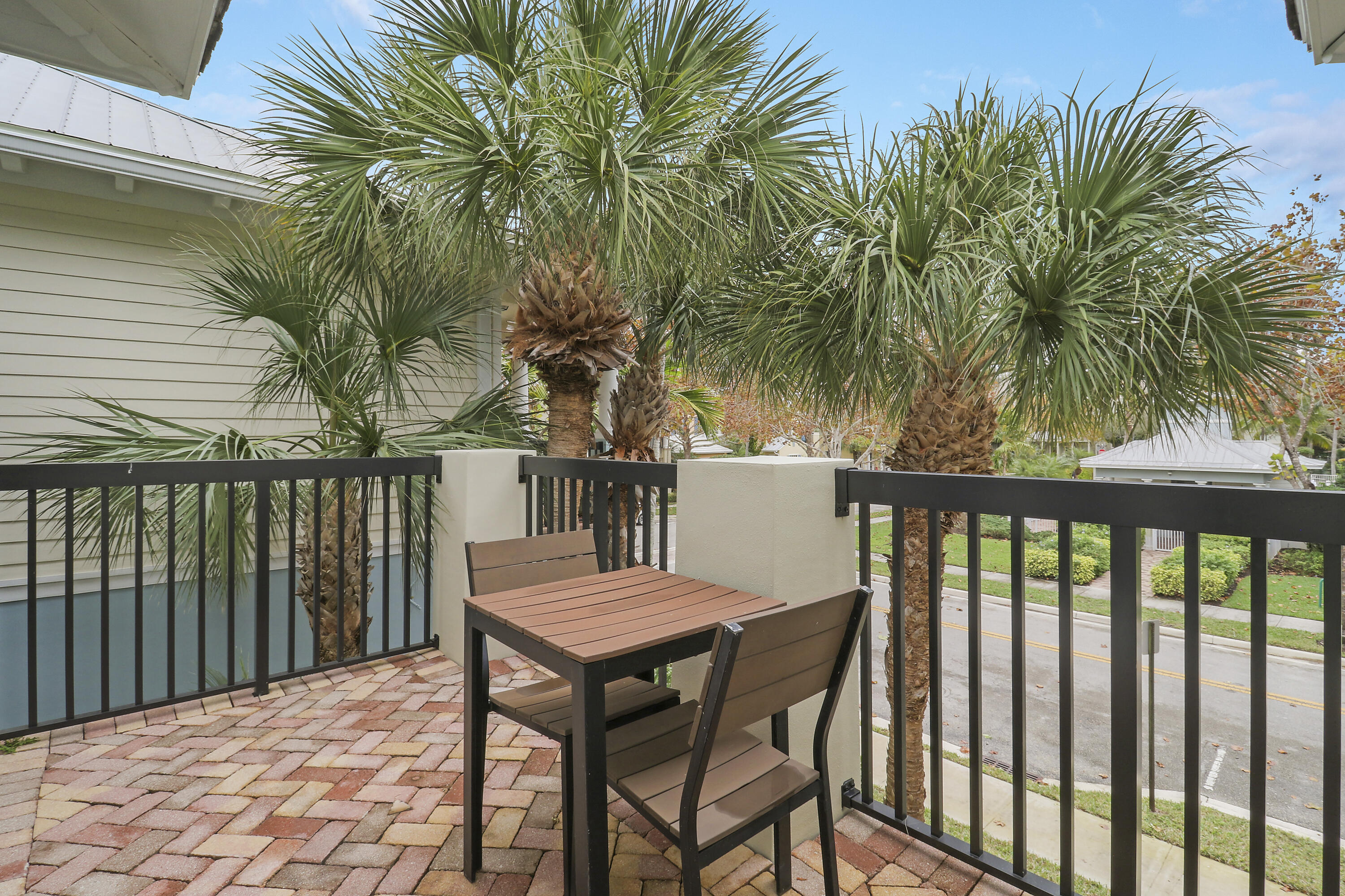 BOTANICA - Residential