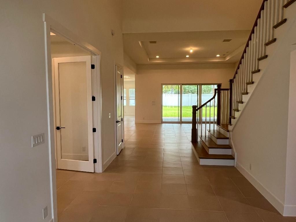 Photo of 9288 Crestview Circle, Palm Beach Gardens, FL 33412 (MLS # R10922282)
