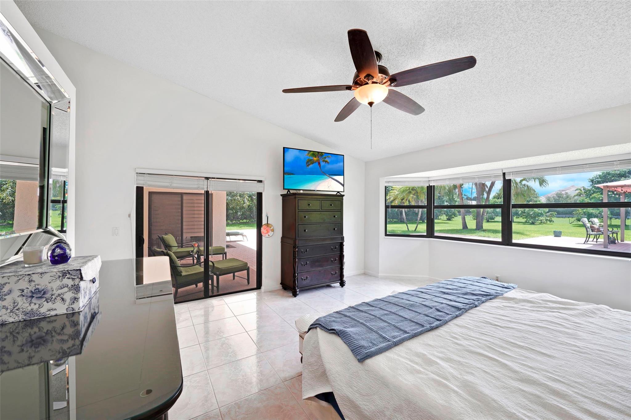 MYSTIQUE - Residential