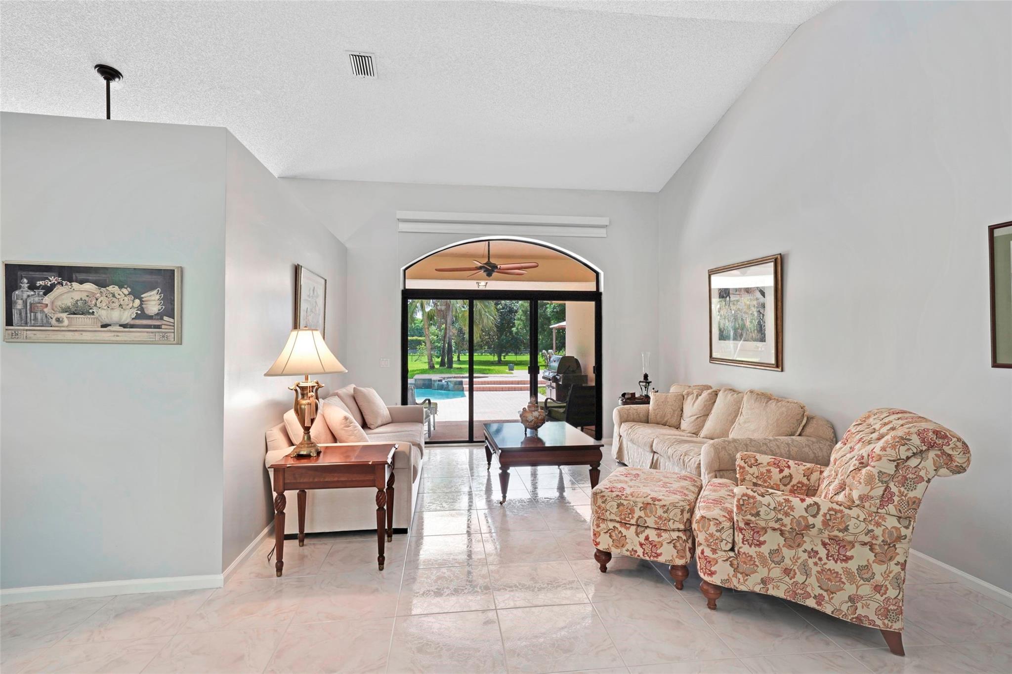 MYSTIQUE - Residential