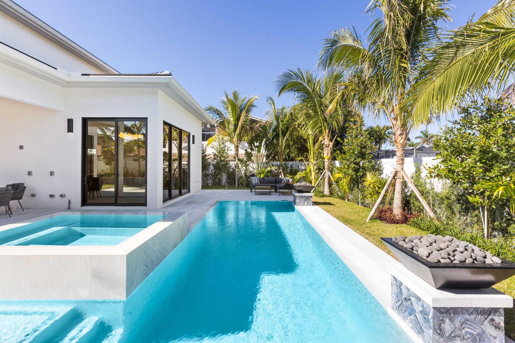 PALM BEACH SHORES - Residential