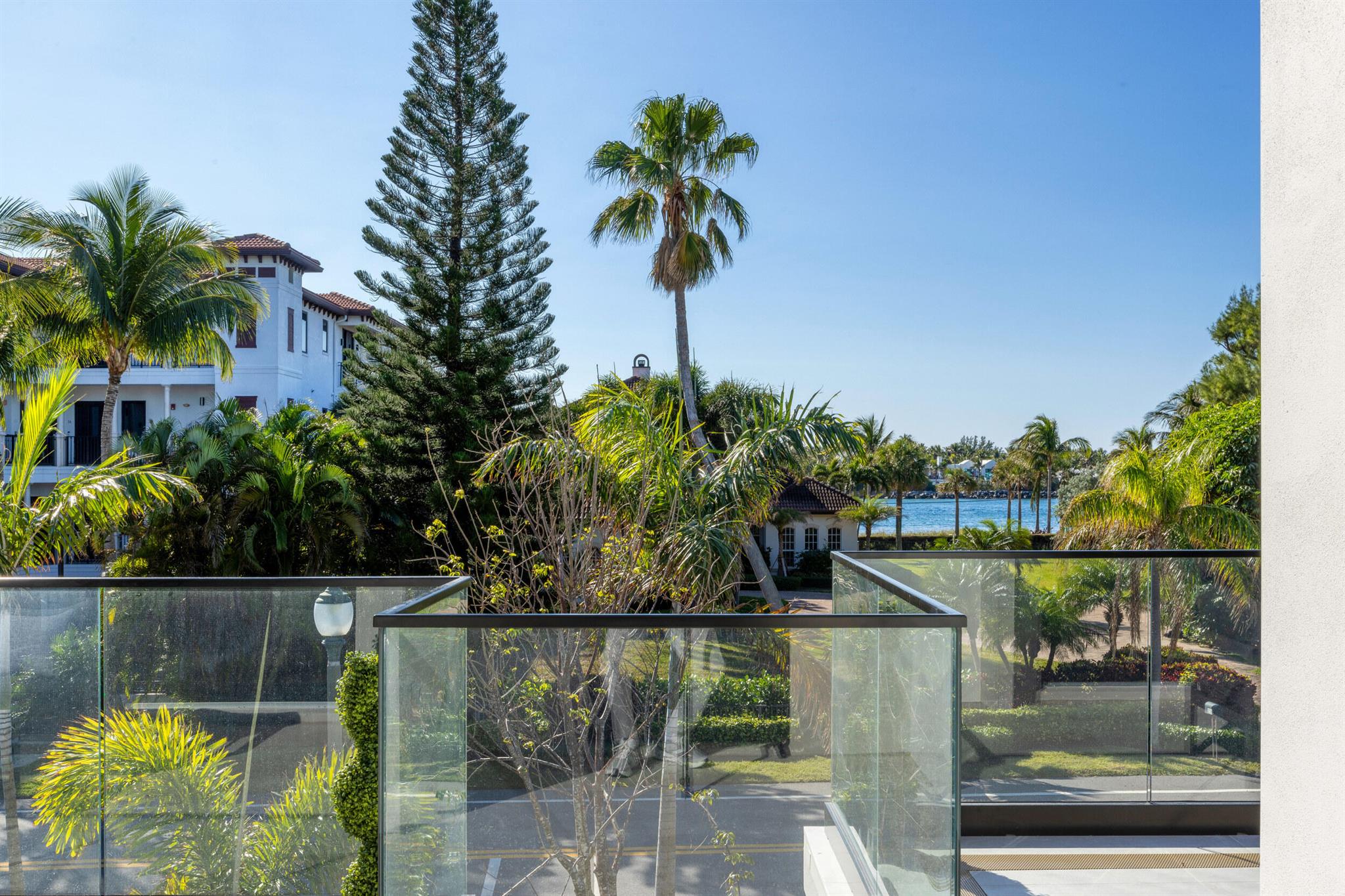 PALM BEACH SHORES - Residential