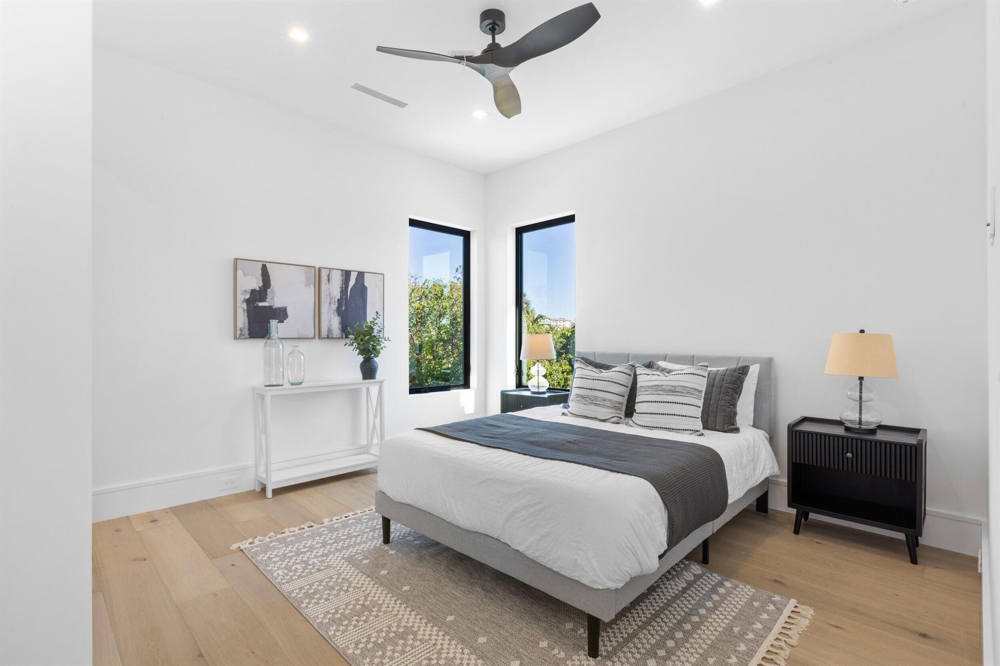 PALM BEACH SHORES - Residential