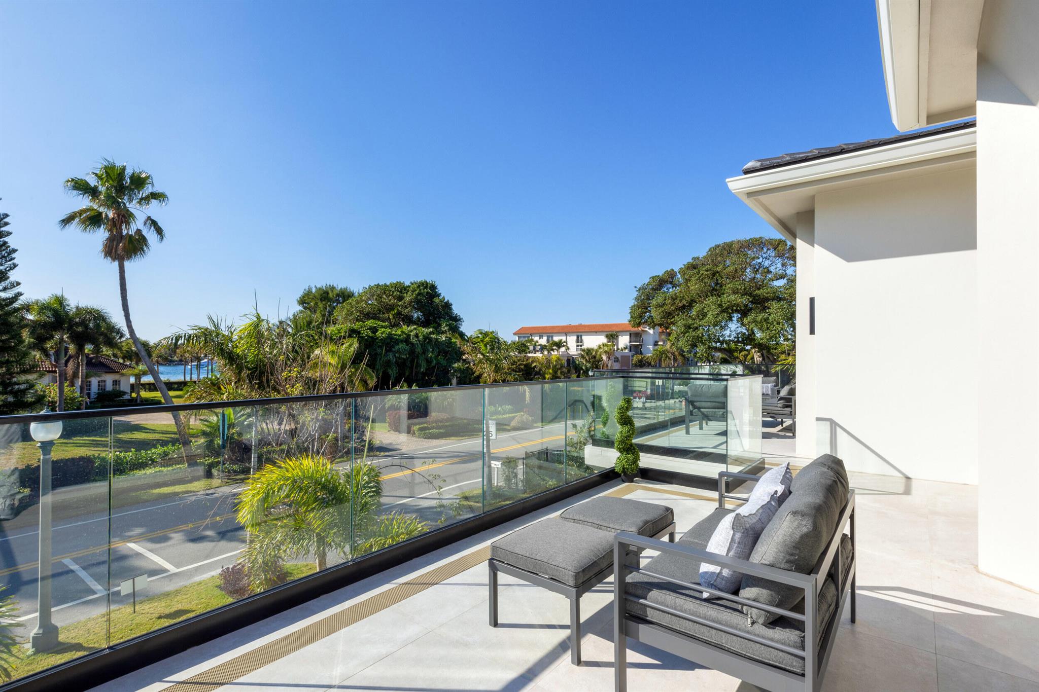 PALM BEACH SHORES - Residential