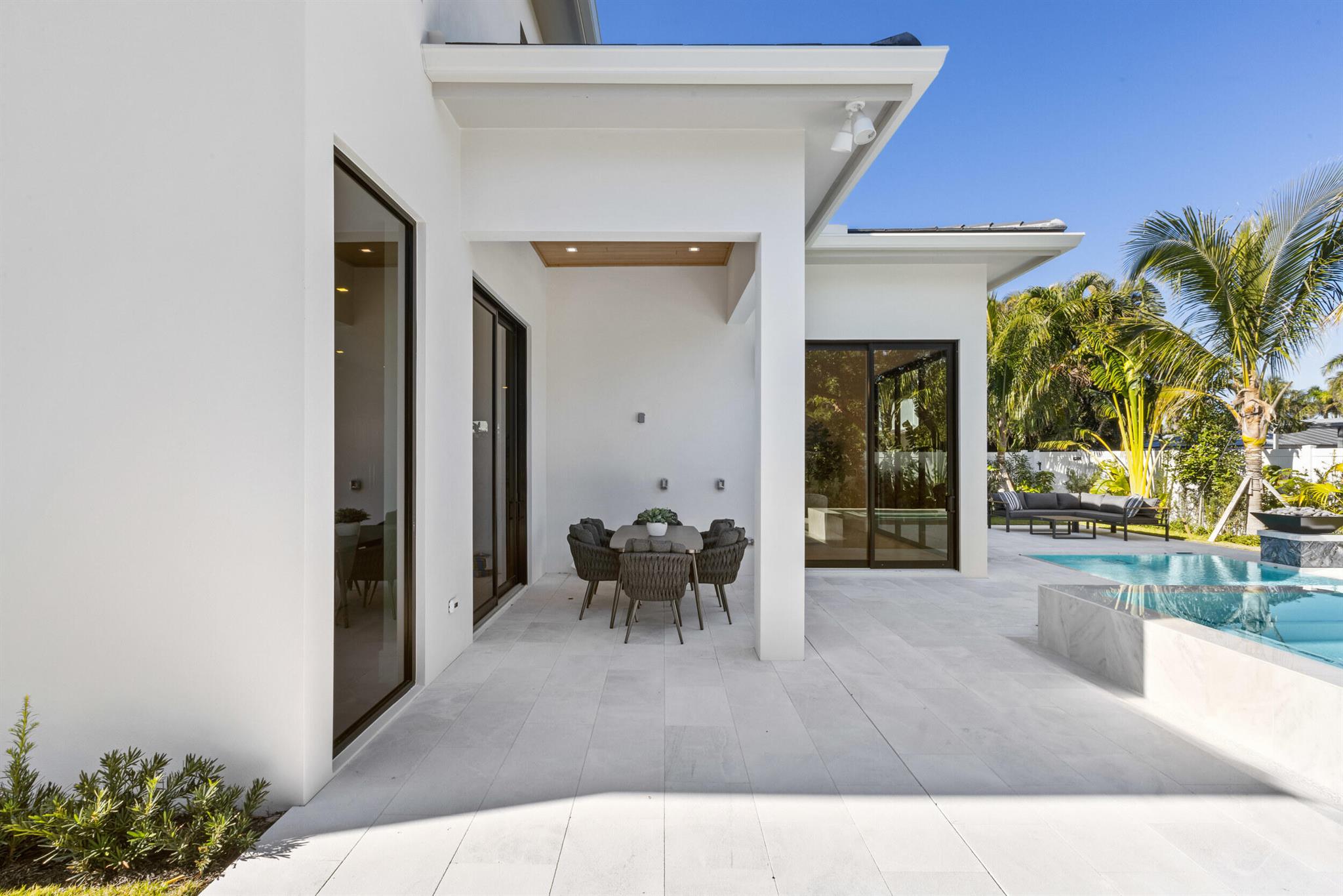 PALM BEACH SHORES - Residential