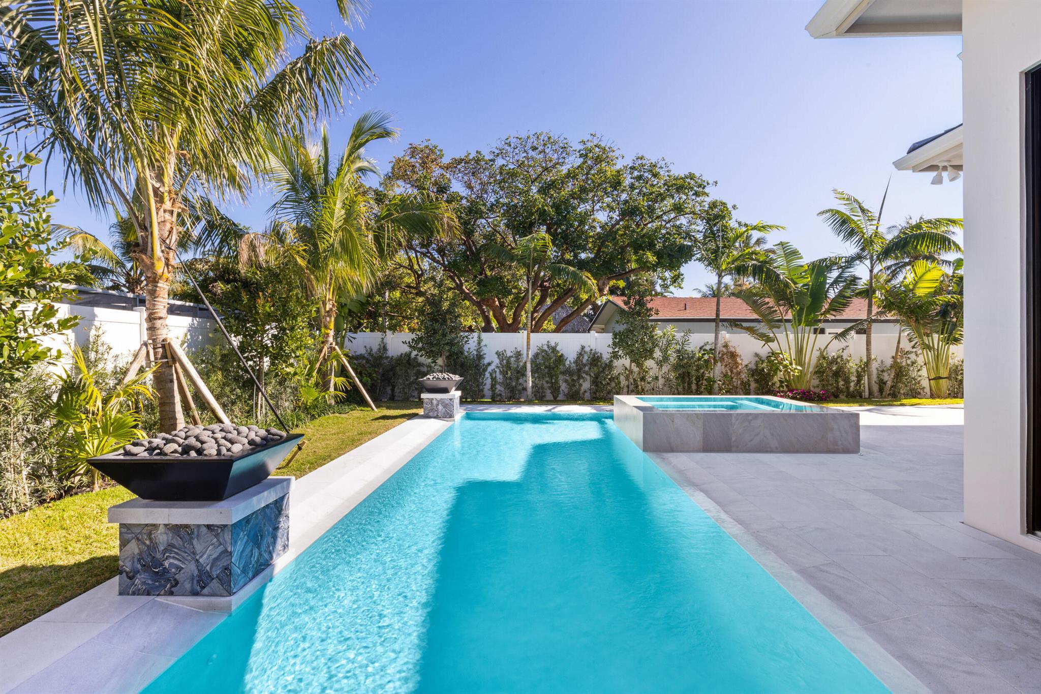 PALM BEACH SHORES - Residential