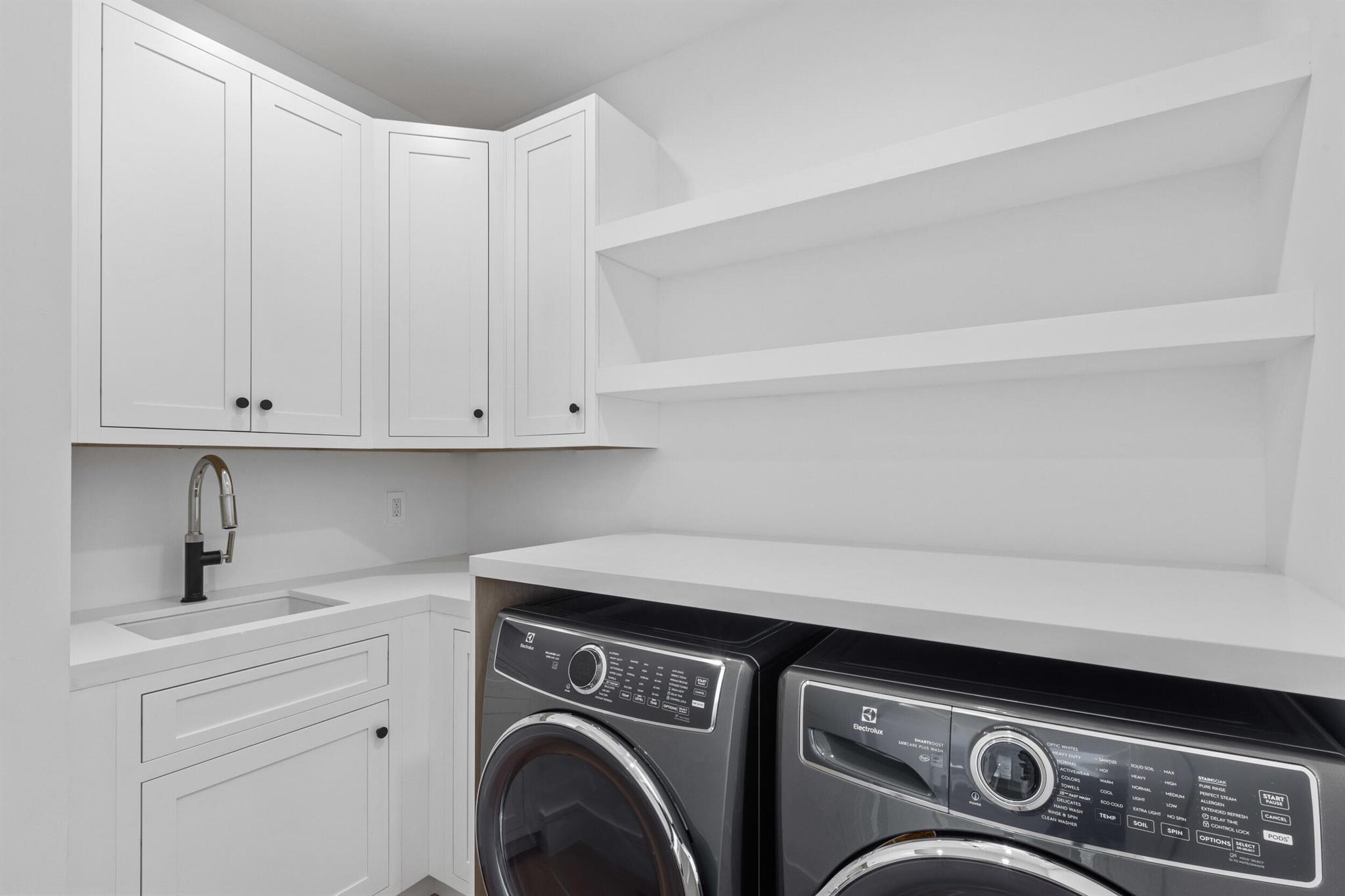 PALM BEACH SHORES - Residential