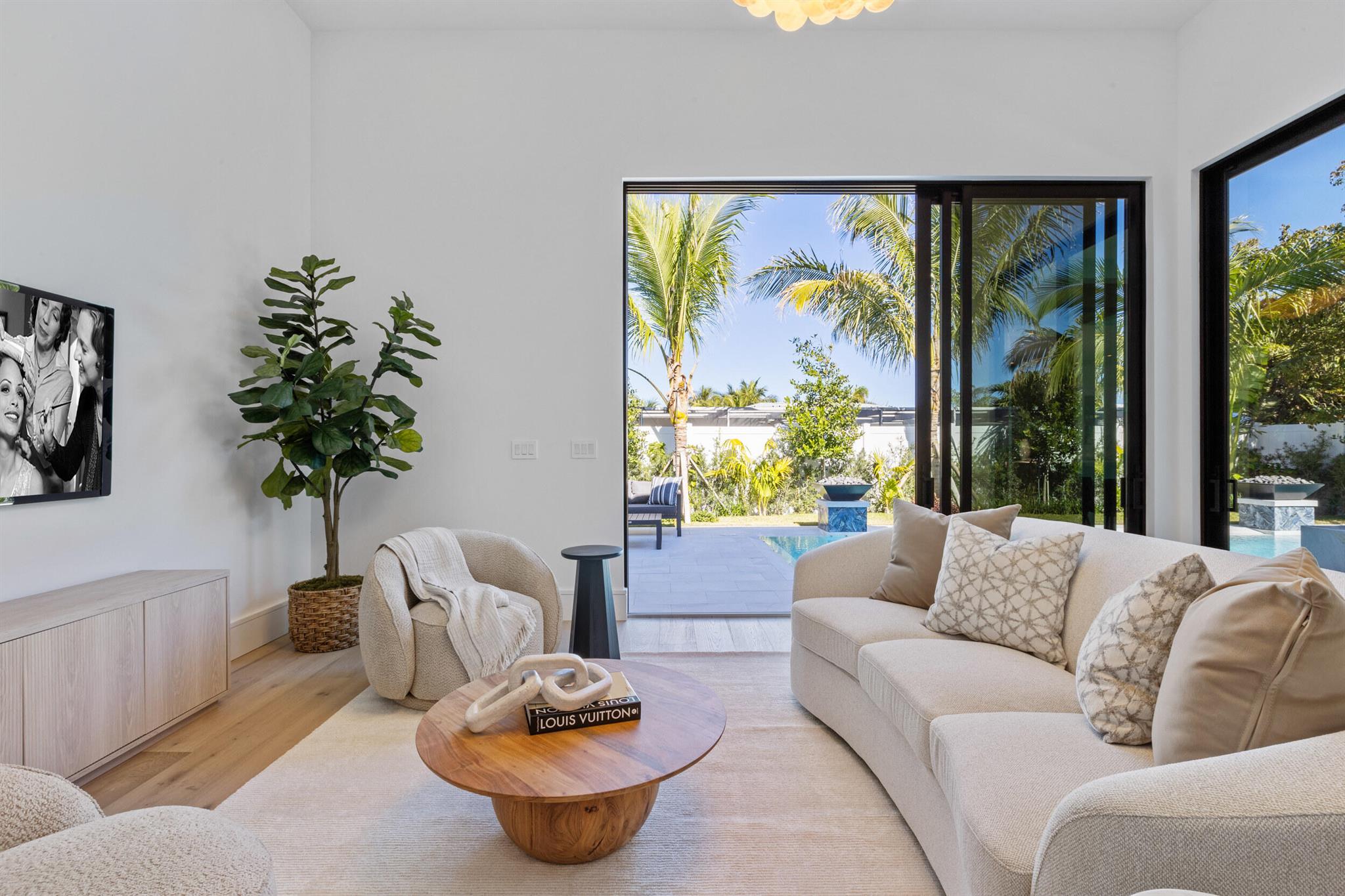 PALM BEACH SHORES - Residential