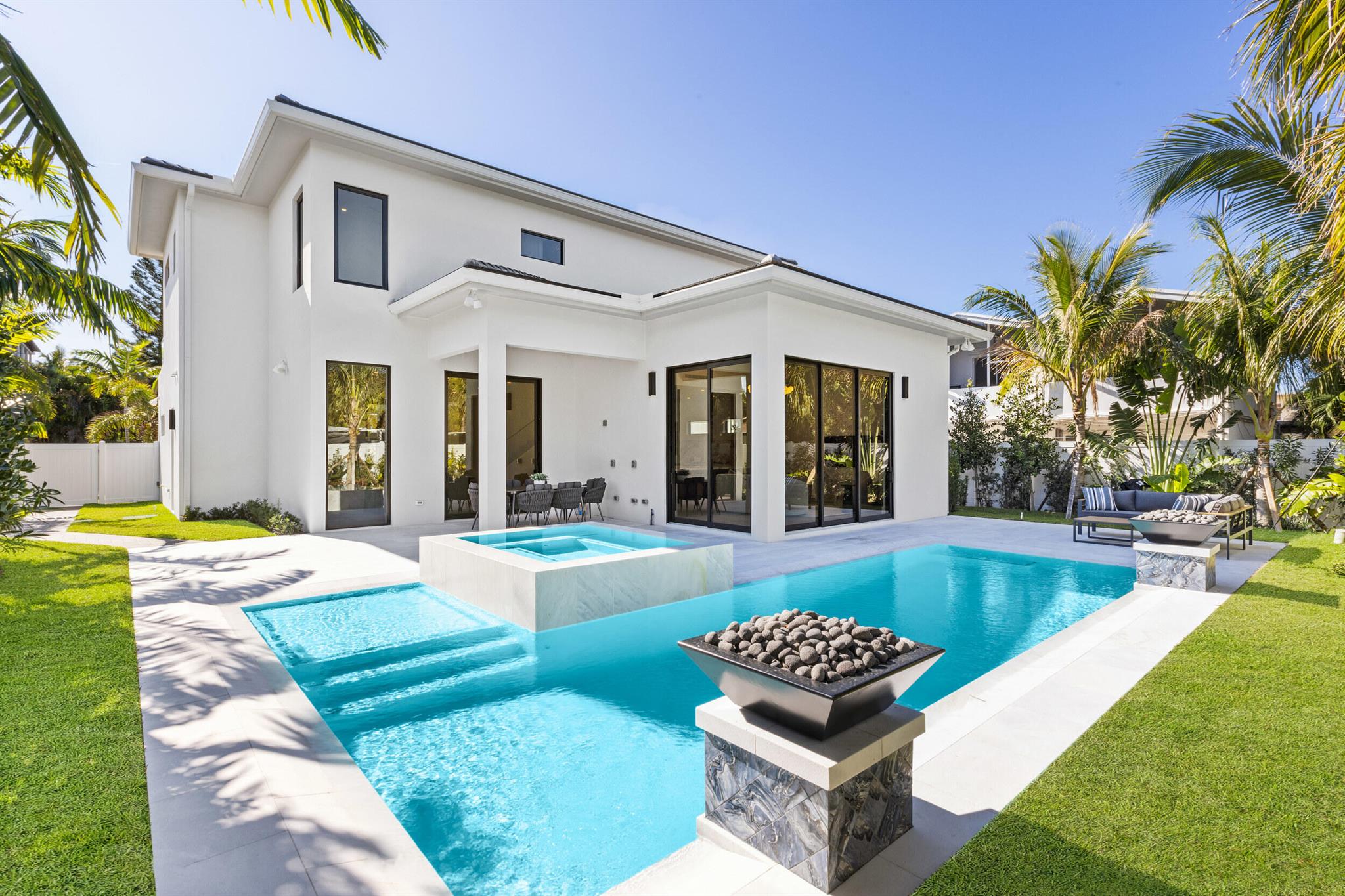 PALM BEACH SHORES - Residential