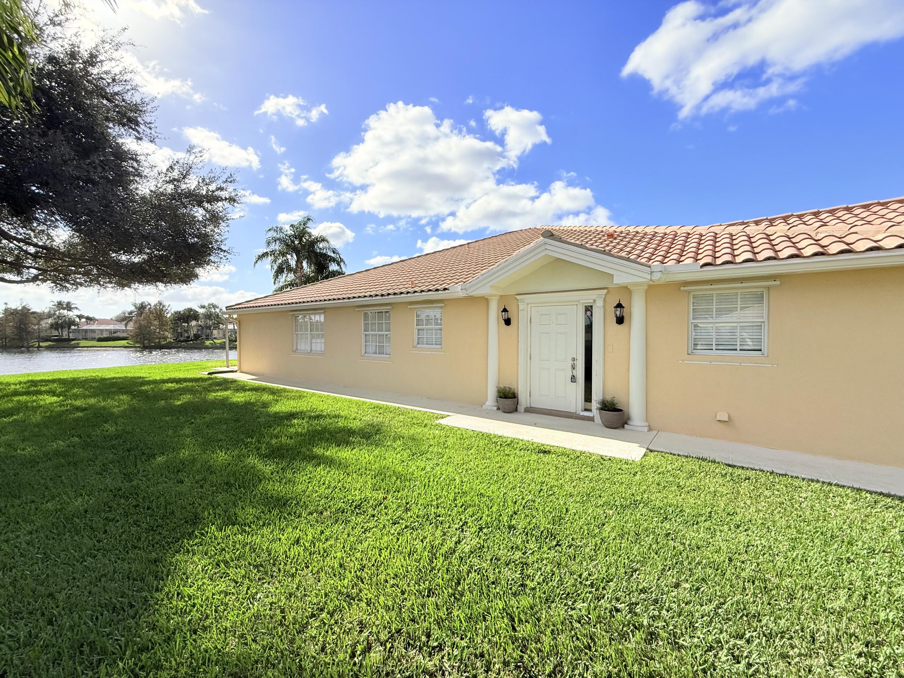 VILLAGEWALK OF WELLINGTON - Residential Lease