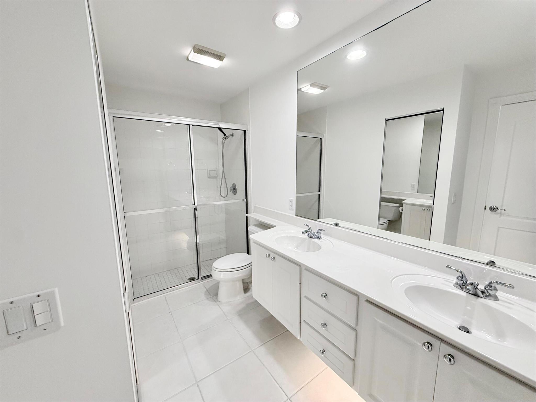 VILLAGEWALK OF WELLINGTON - Residential Lease