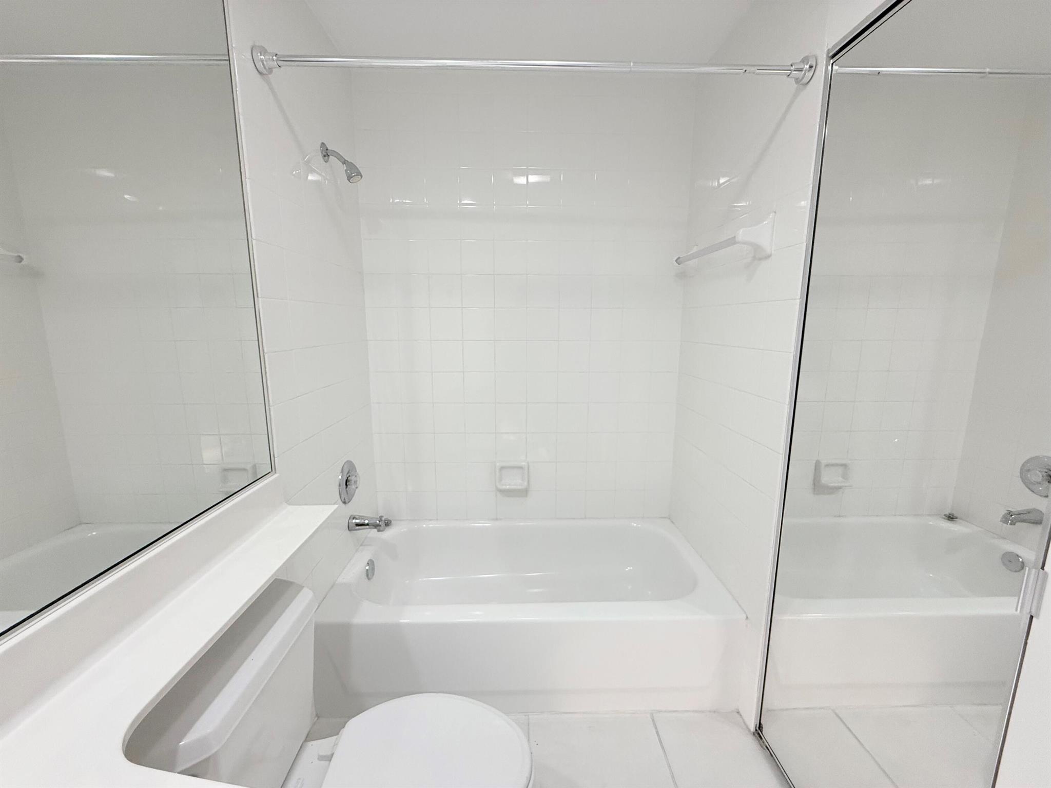 VILLAGEWALK OF WELLINGTON - Residential Lease