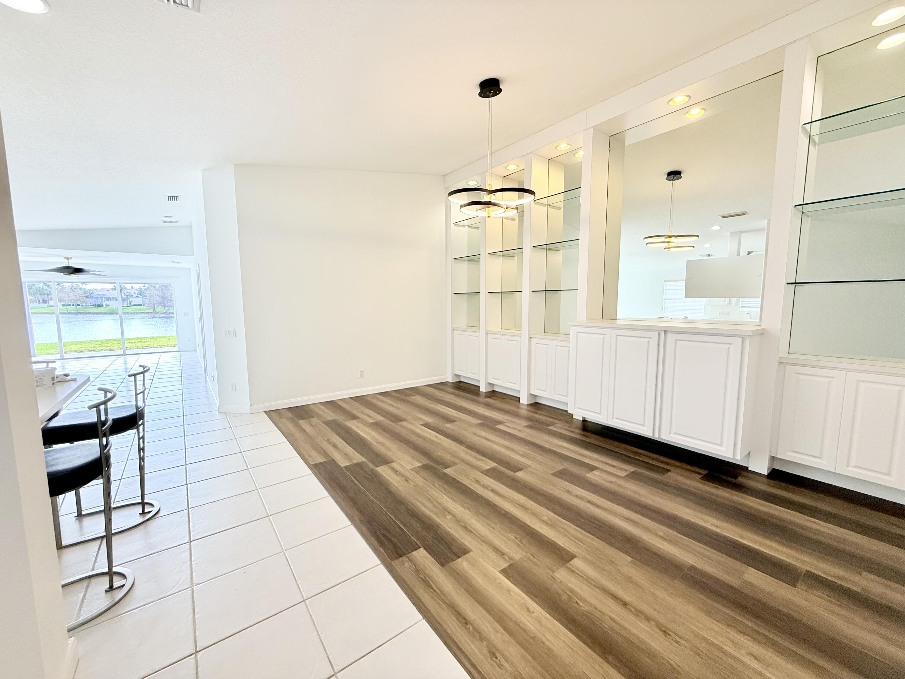 VILLAGEWALK OF WELLINGTON - Residential Lease