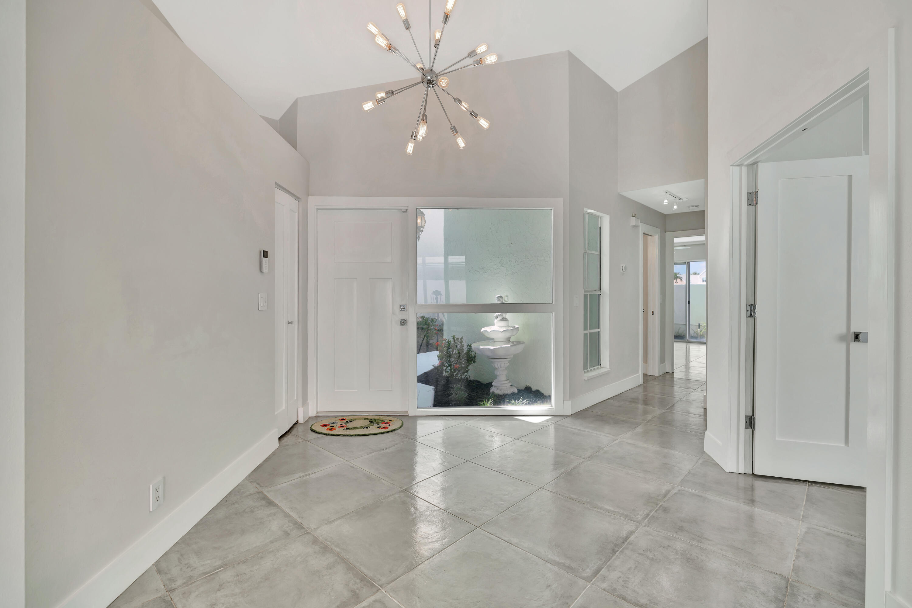 3 Dorchester Circle