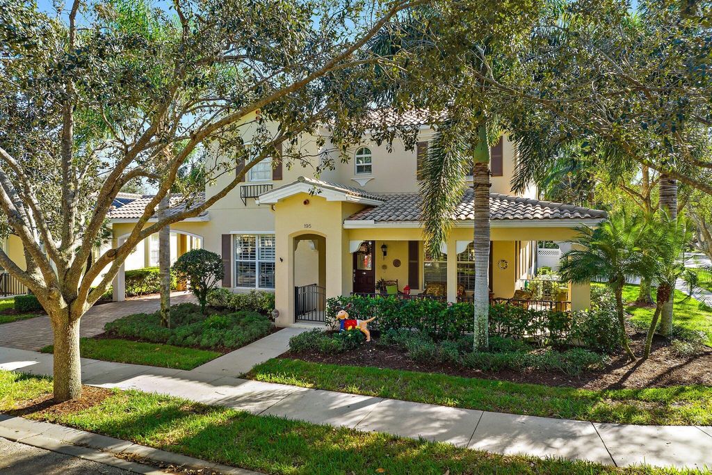 Photo of 195 San Remo Drive, Jupiter, FL 33458 (MLS # R10944447)