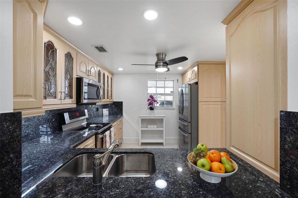 Photo of 7556 Stirling Road #122, Hollywood, FL 33024 (MLS # F10481200)