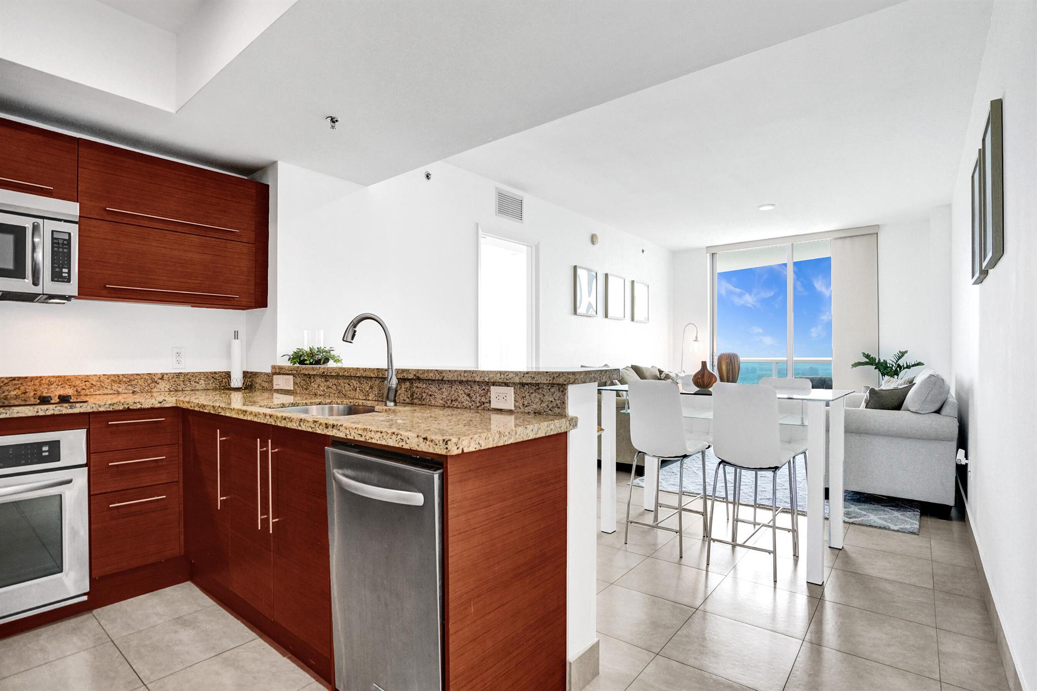 TAO SAWGRASS CONDOMINIUM - Residential