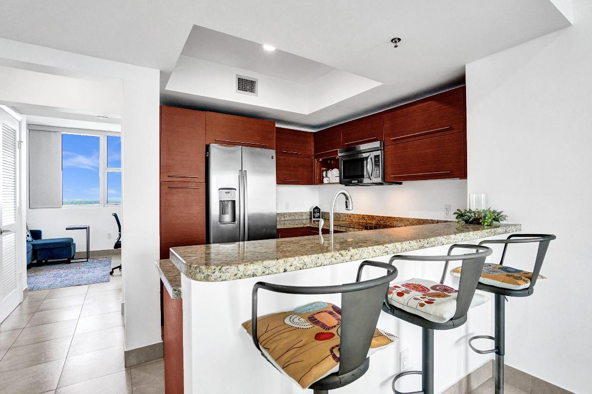 TAO SAWGRASS CONDOMINIUM - Residential