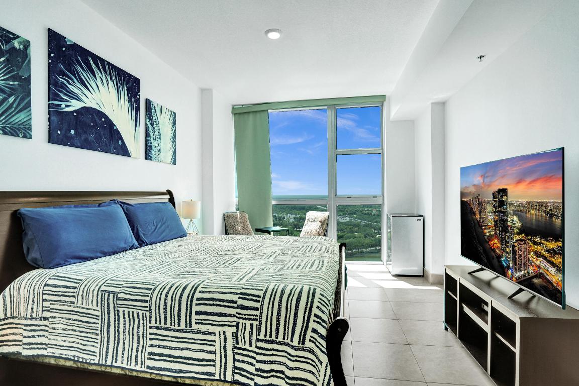 TAO SAWGRASS CONDOMINIUM - Residential