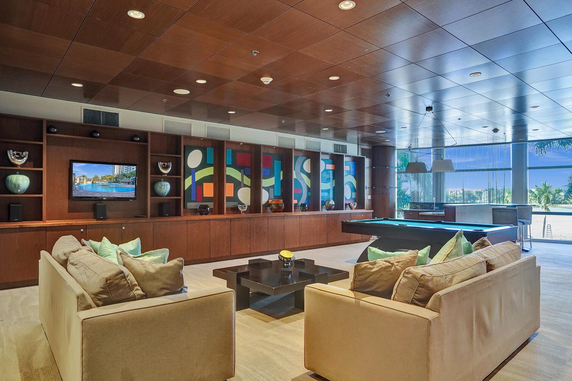 TAO SAWGRASS CONDOMINIUM - Residential