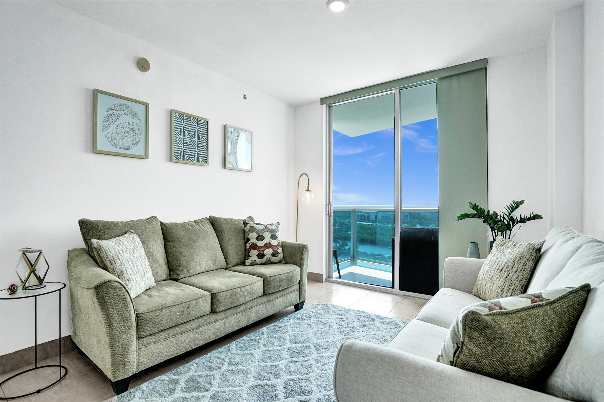 TAO SAWGRASS CONDOMINIUM - Residential