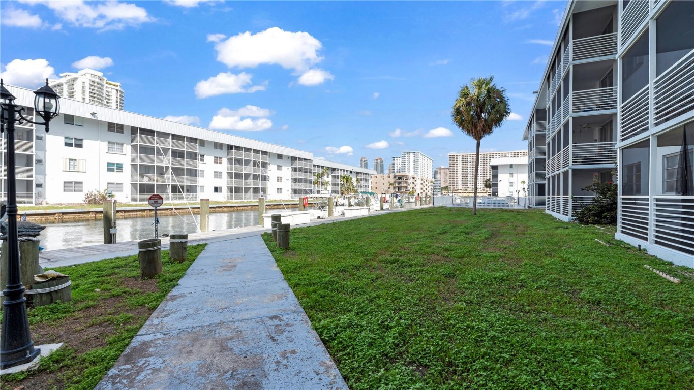 Eden Isles - Residential