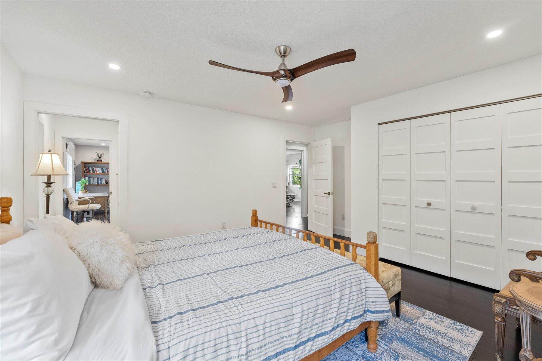 WELLINGTON AERO CLUB OF T - Residential