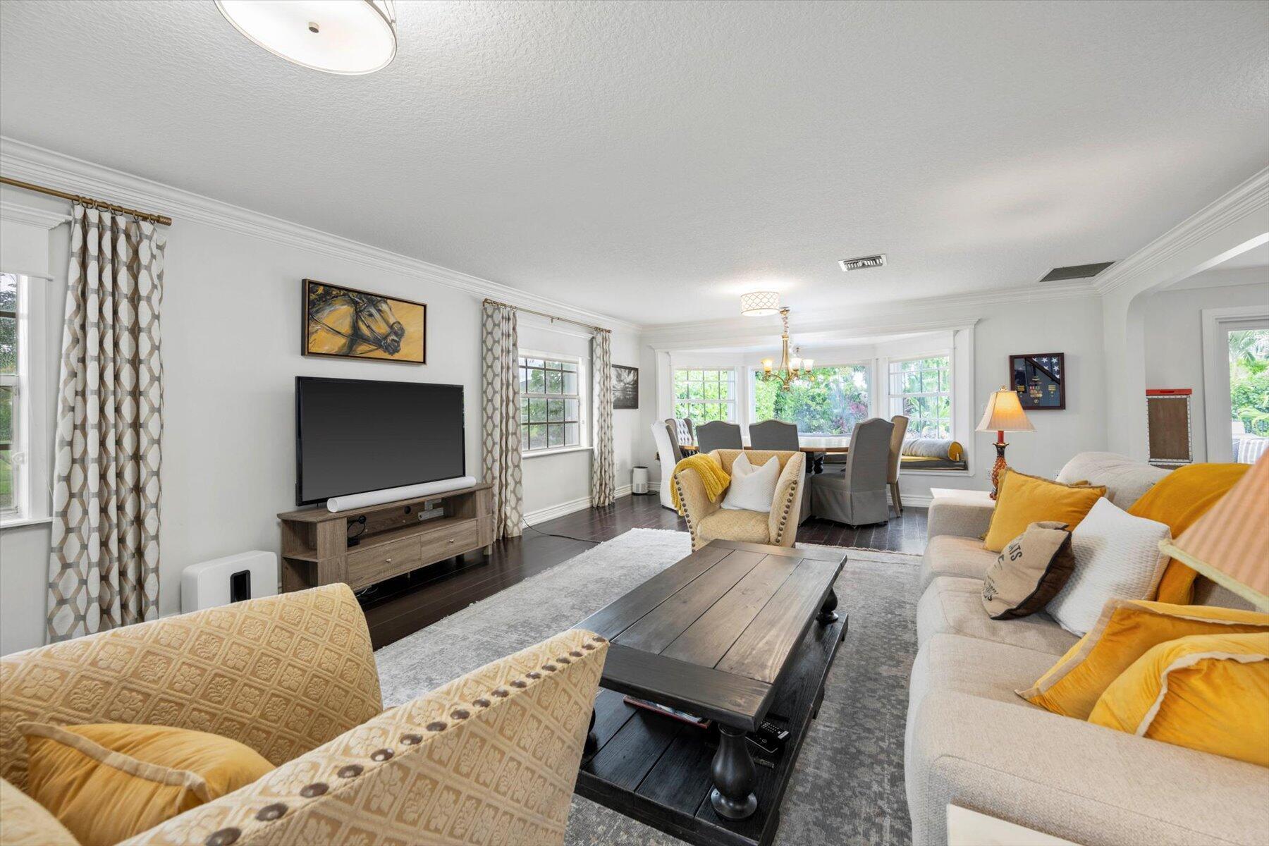 WELLINGTON AERO CLUB OF T - Residential