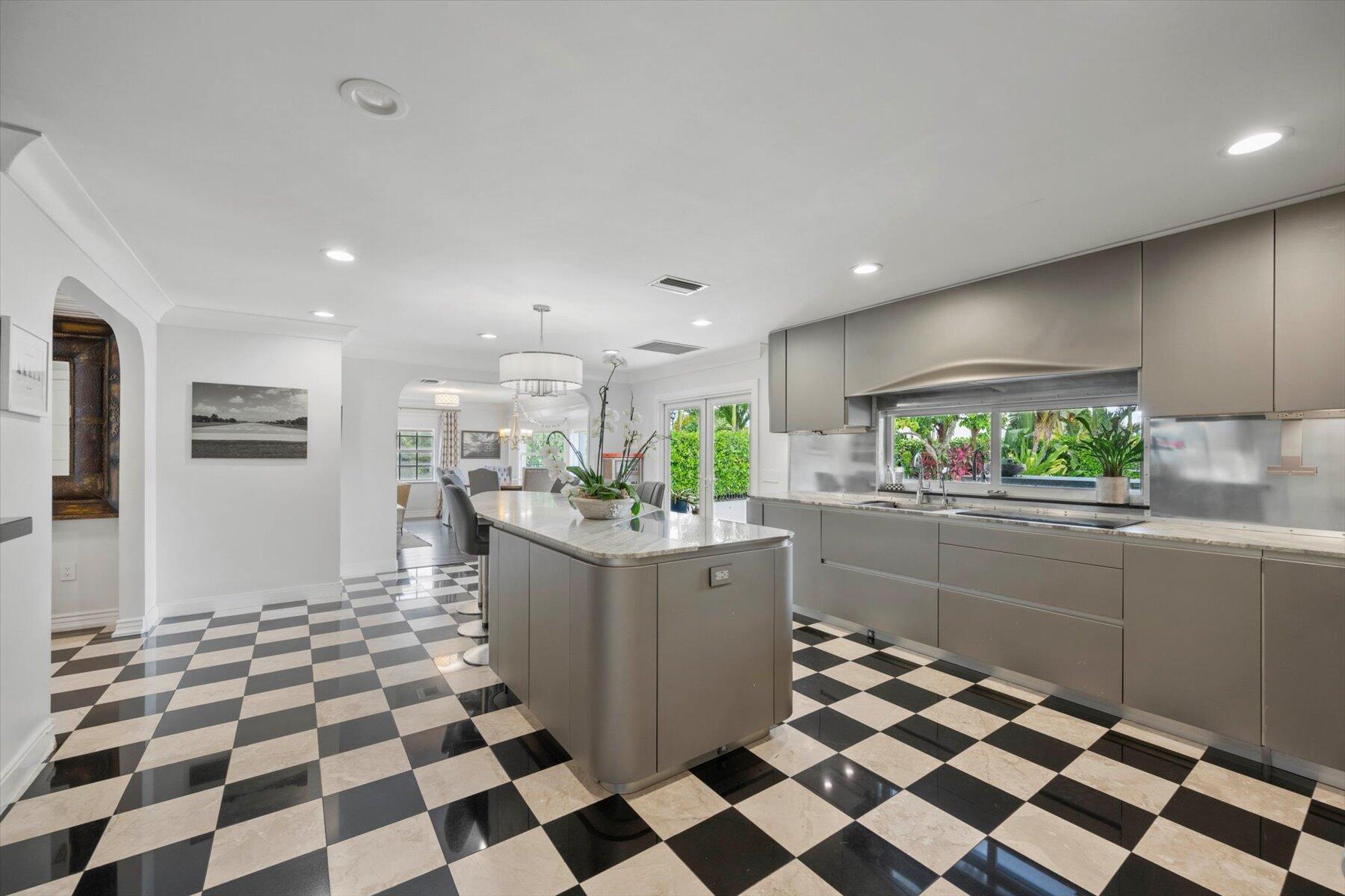 WELLINGTON AERO CLUB OF T - Residential