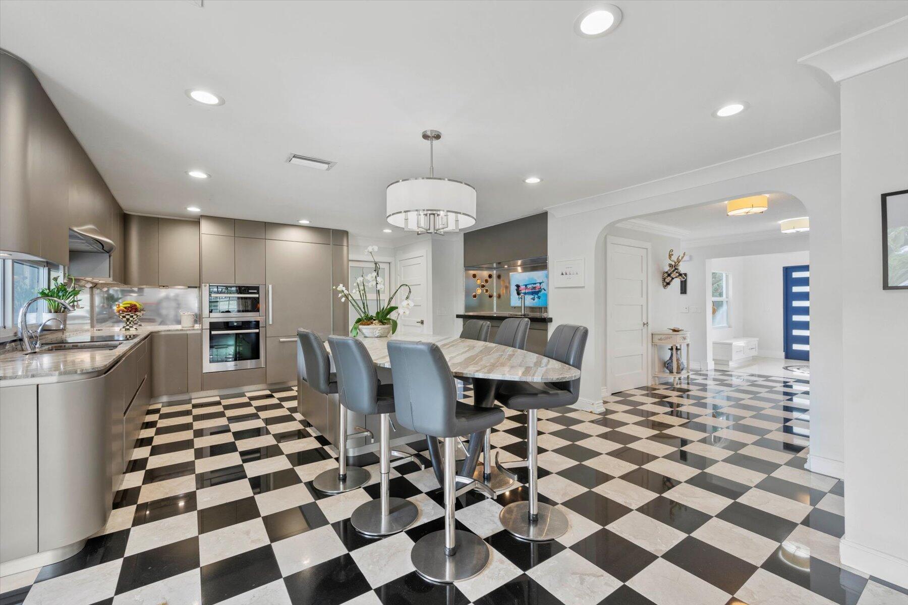 WELLINGTON AERO CLUB OF T - Residential