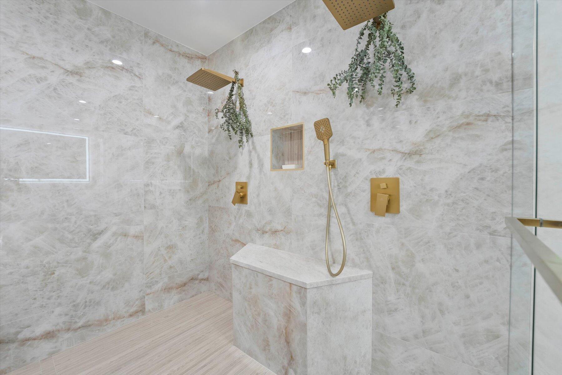 WELLINGTON AERO CLUB OF T - Residential