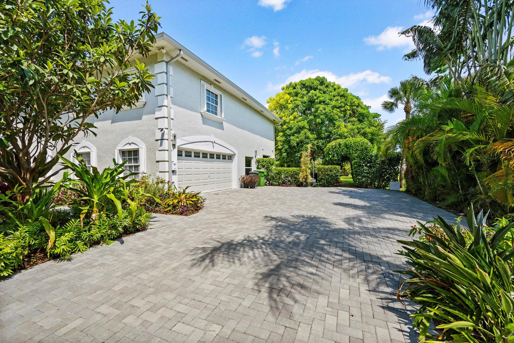 WELLINGTON AERO CLUB OF T - Residential