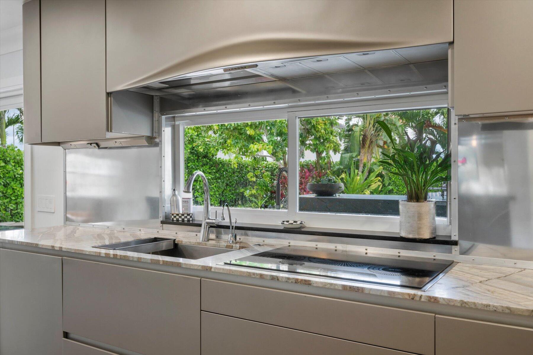 WELLINGTON AERO CLUB OF T - Residential