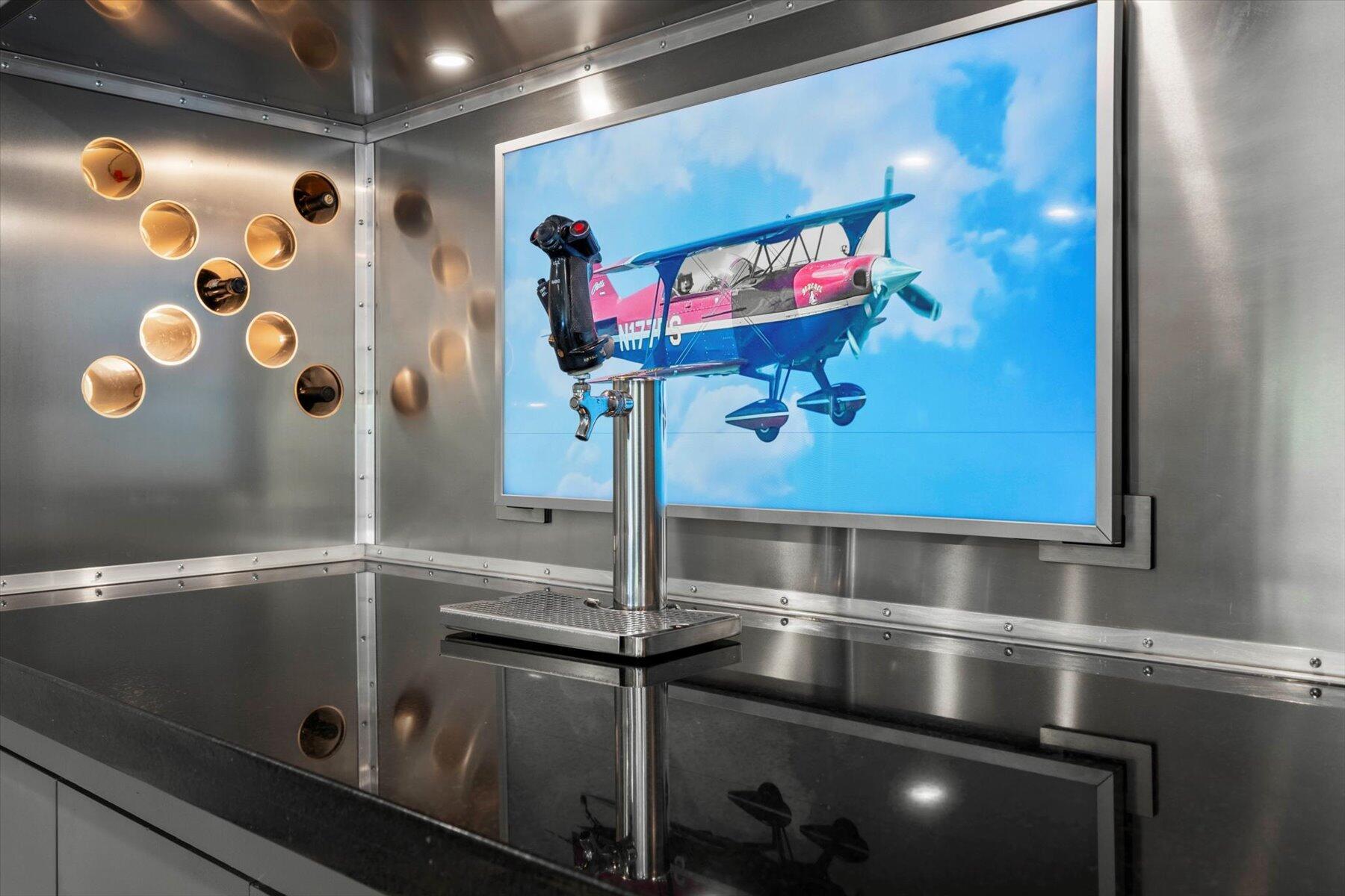 WELLINGTON AERO CLUB OF T - Residential