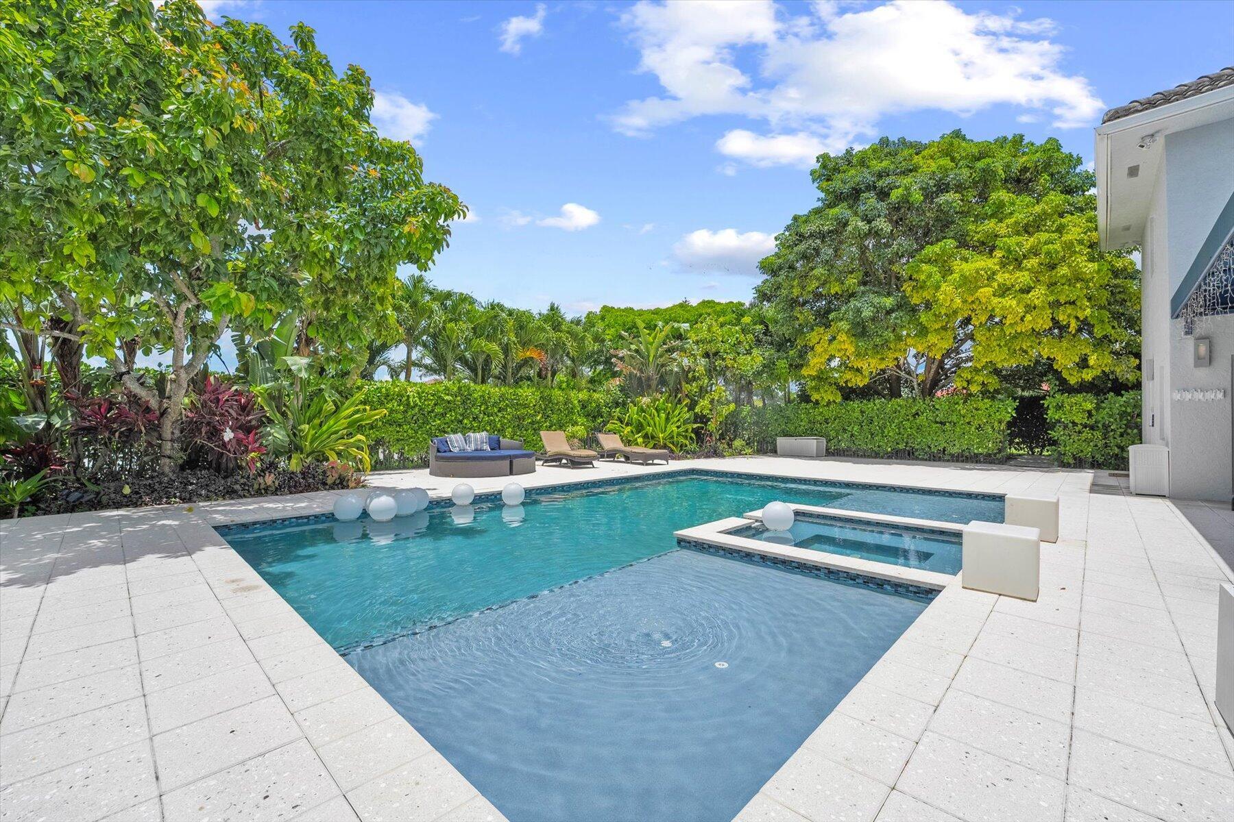 WELLINGTON AERO CLUB OF T - Residential