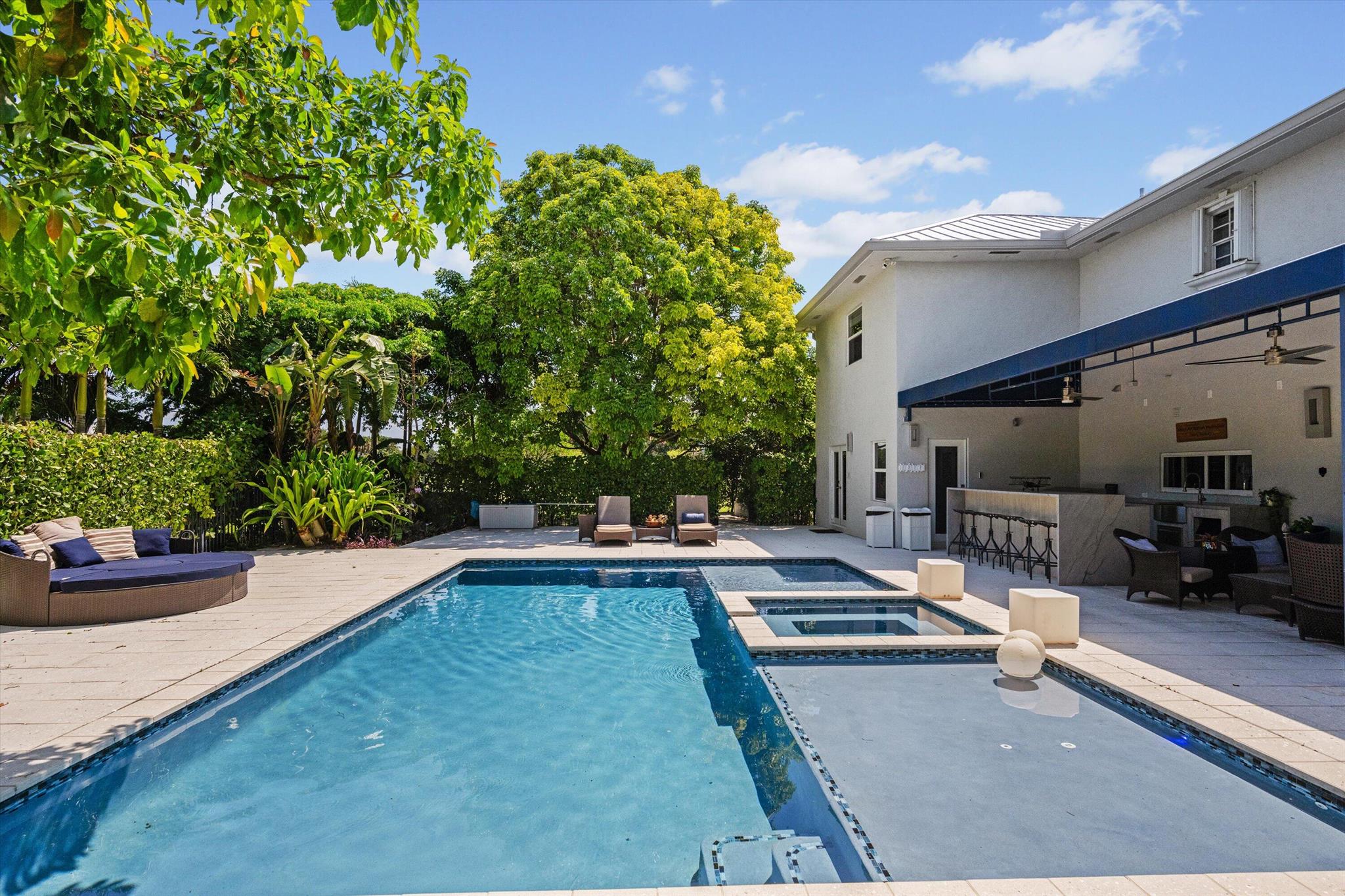 WELLINGTON AERO CLUB OF T - Residential