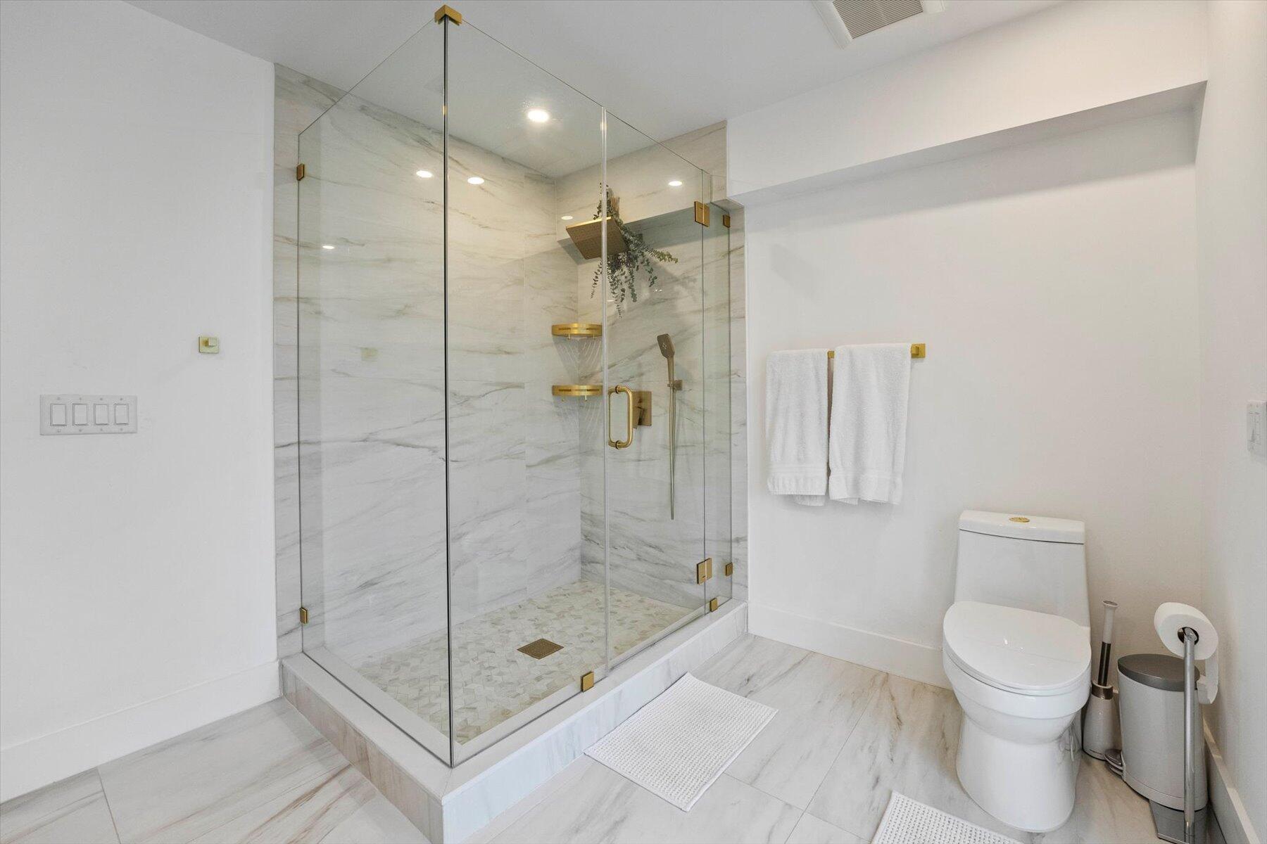 WELLINGTON AERO CLUB OF T - Residential