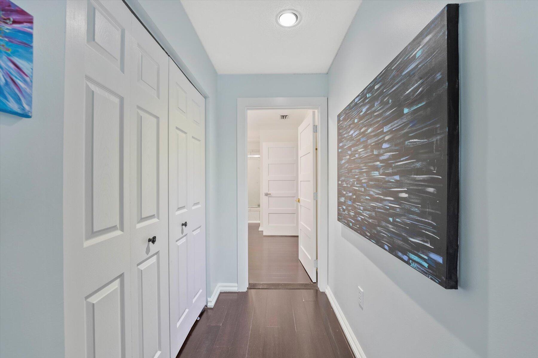 WELLINGTON AERO CLUB OF T - Residential