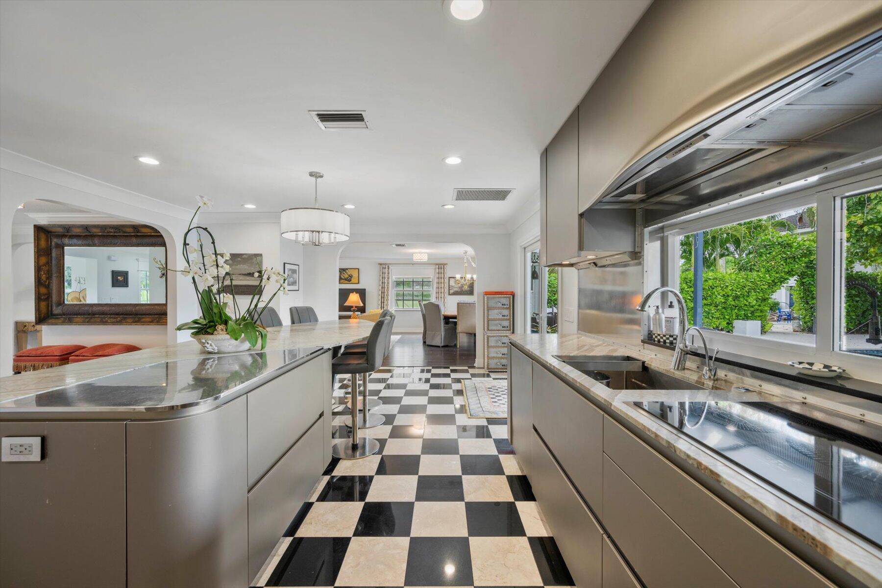 WELLINGTON AERO CLUB OF T - Residential