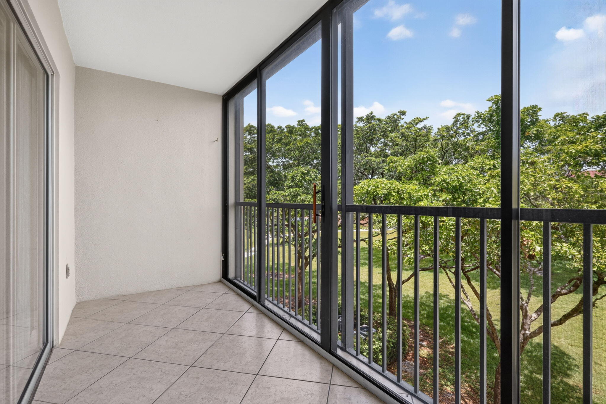 12551 SW 16TH Court 303C, Pembroke Pines FL 33027