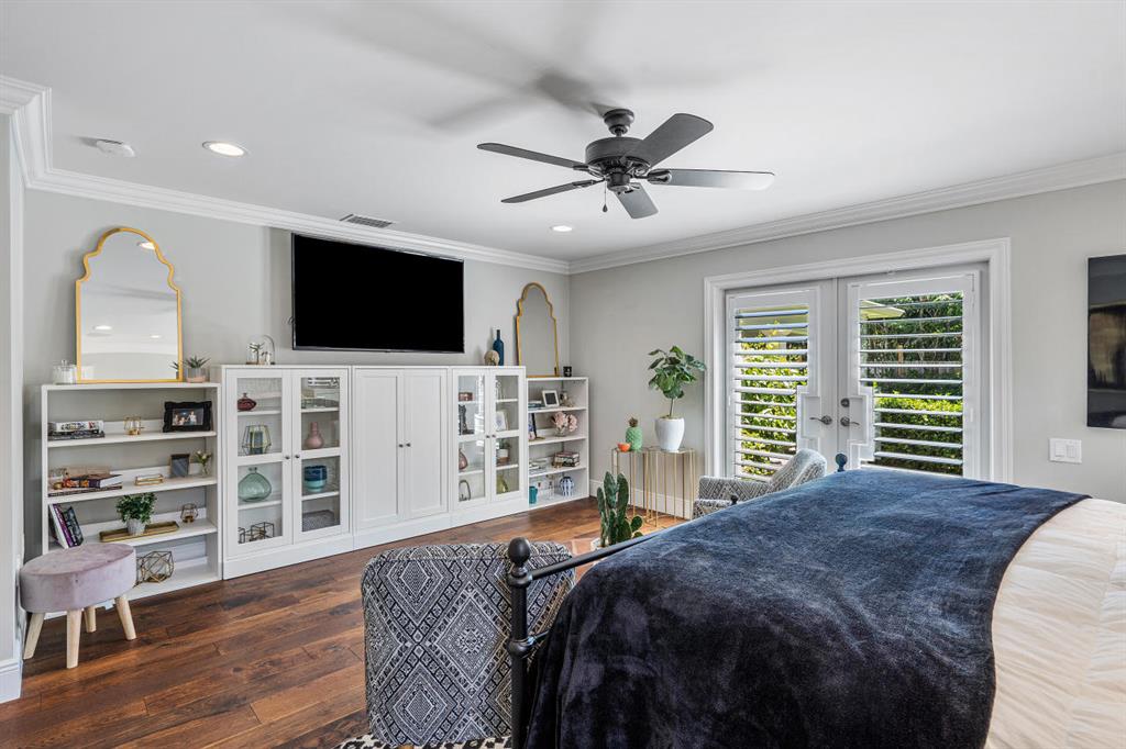 LAKE SHORE ESTATES - Residential