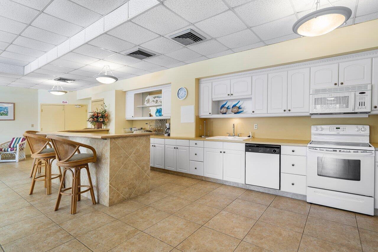 Barrton Apts - Residential