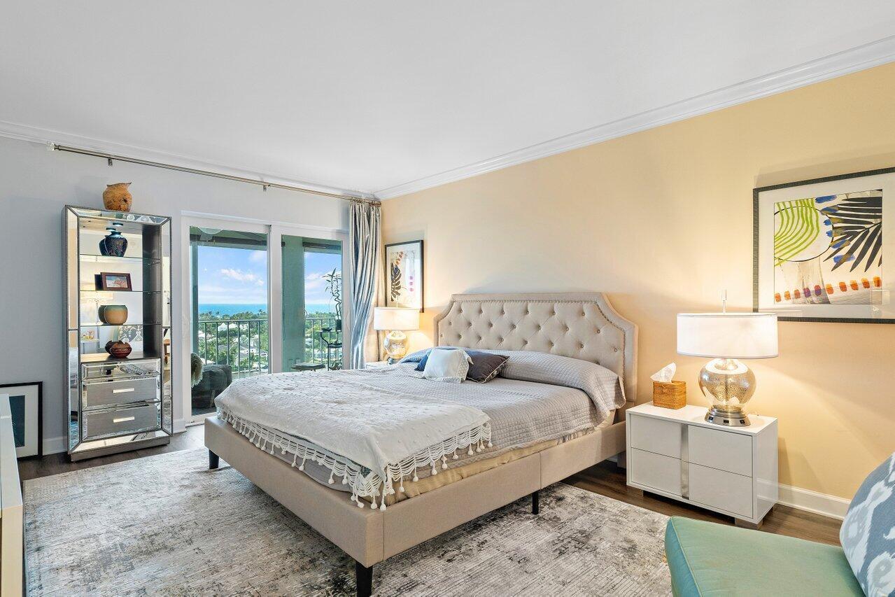 Barrton Apts - Residential