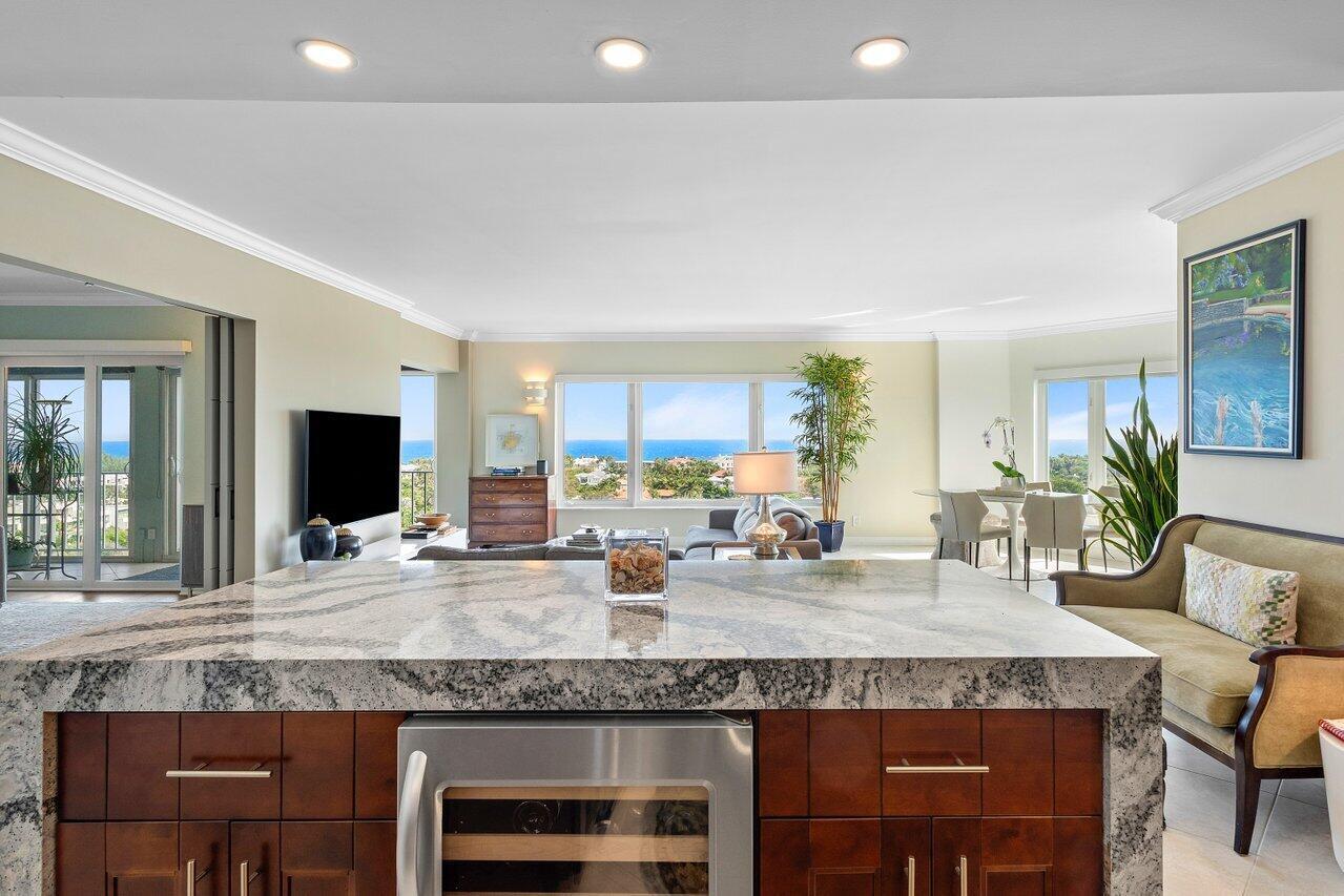 Barrton Apts - Residential