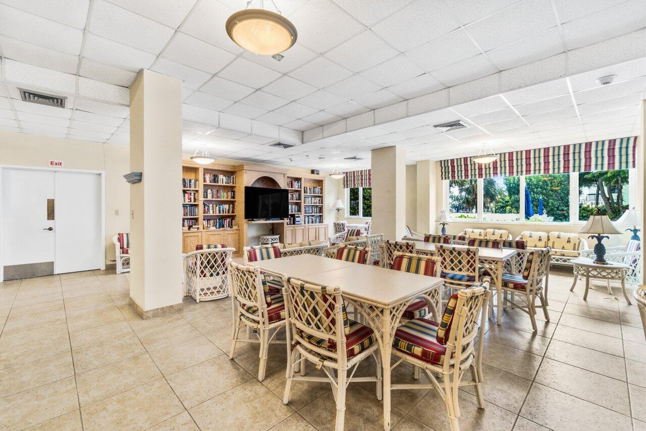 Barrton Apts - Residential