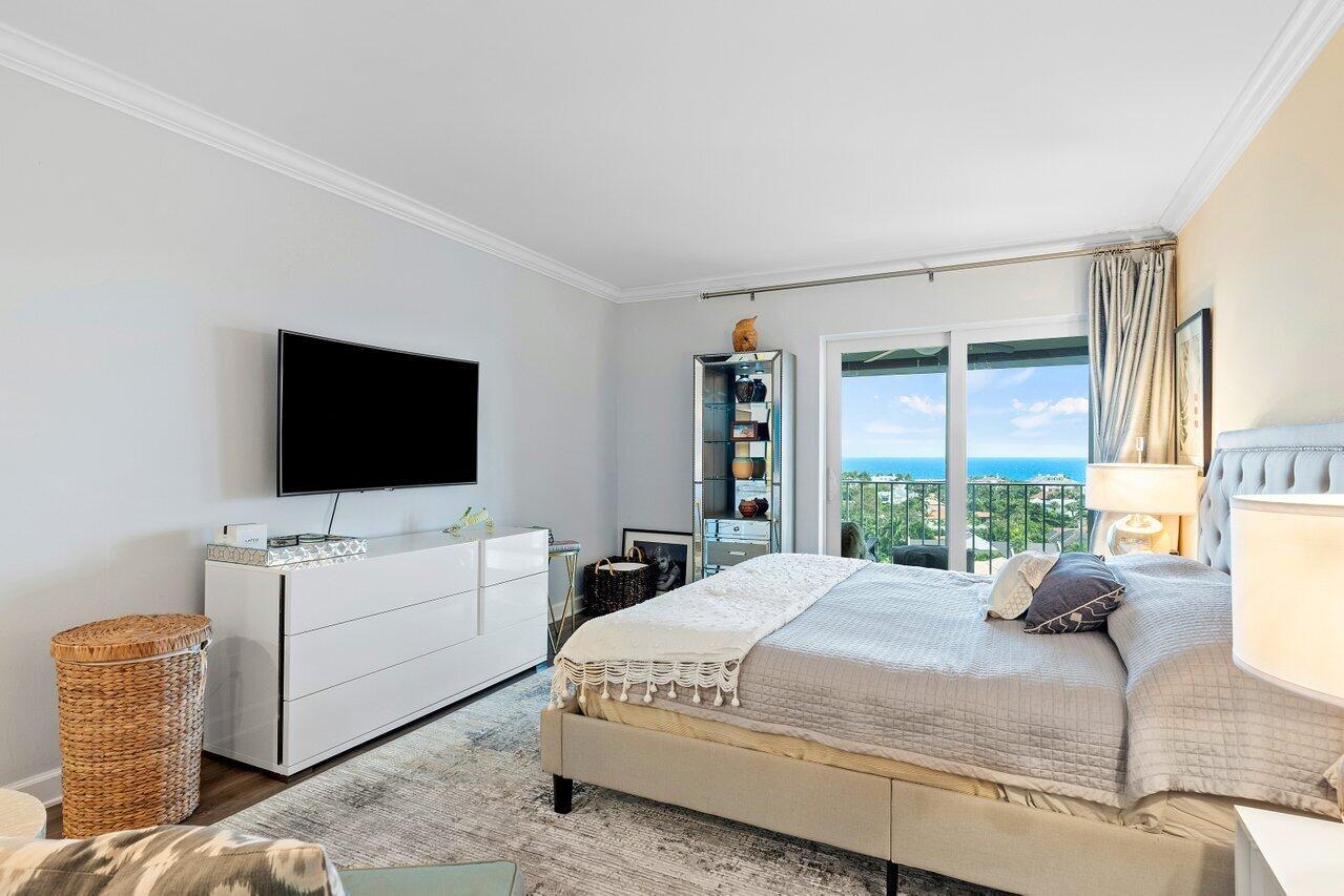 Barrton Apts - Residential