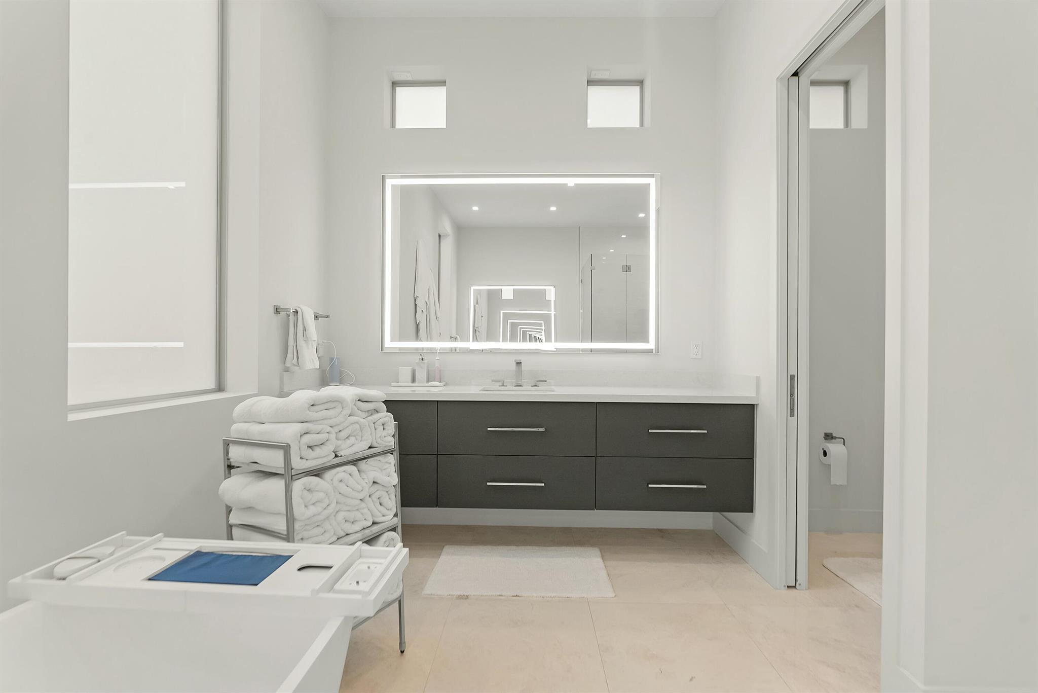 JUNO ISLES NO 1 IN - Residential