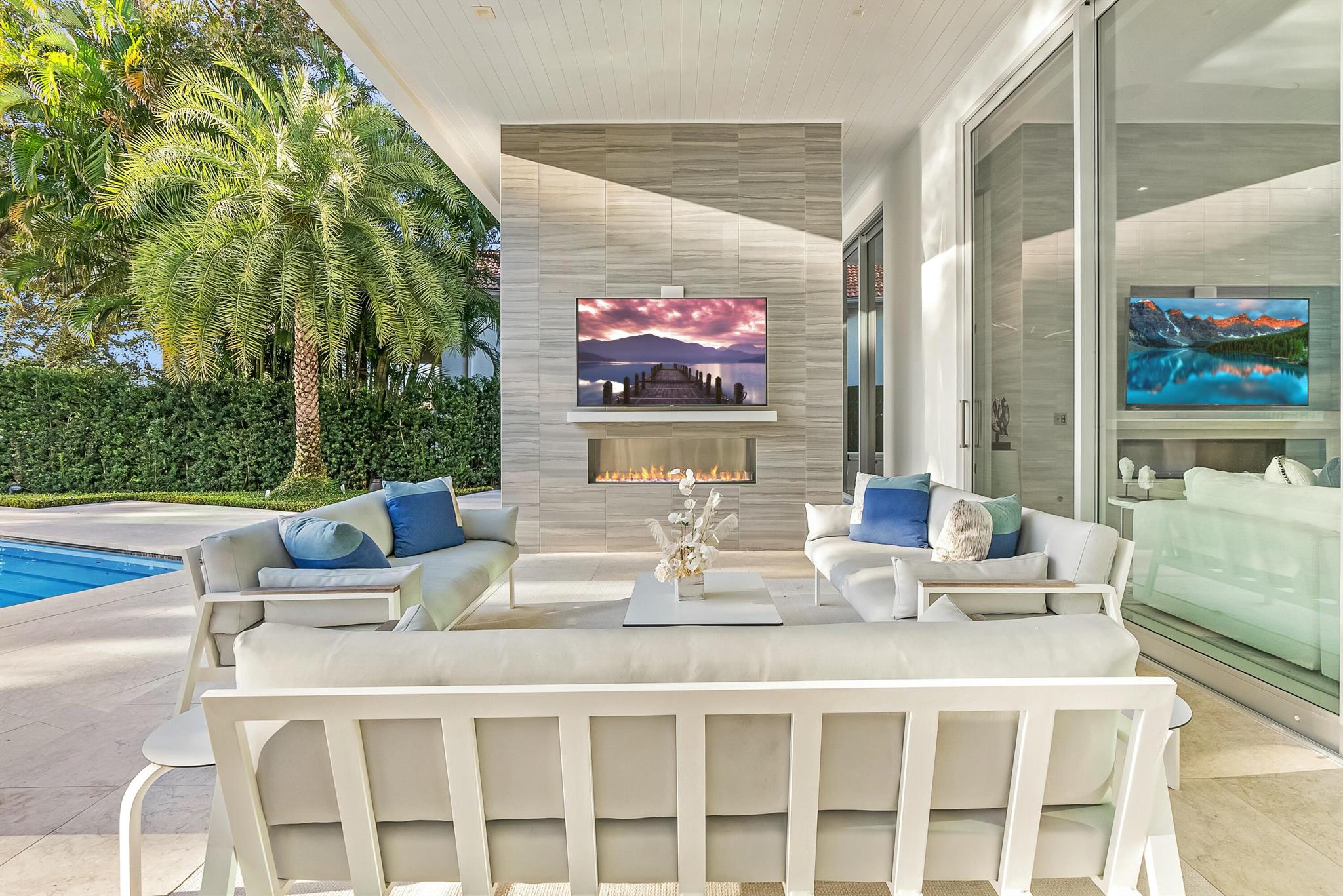 JUNO ISLES NO 1 IN - Residential