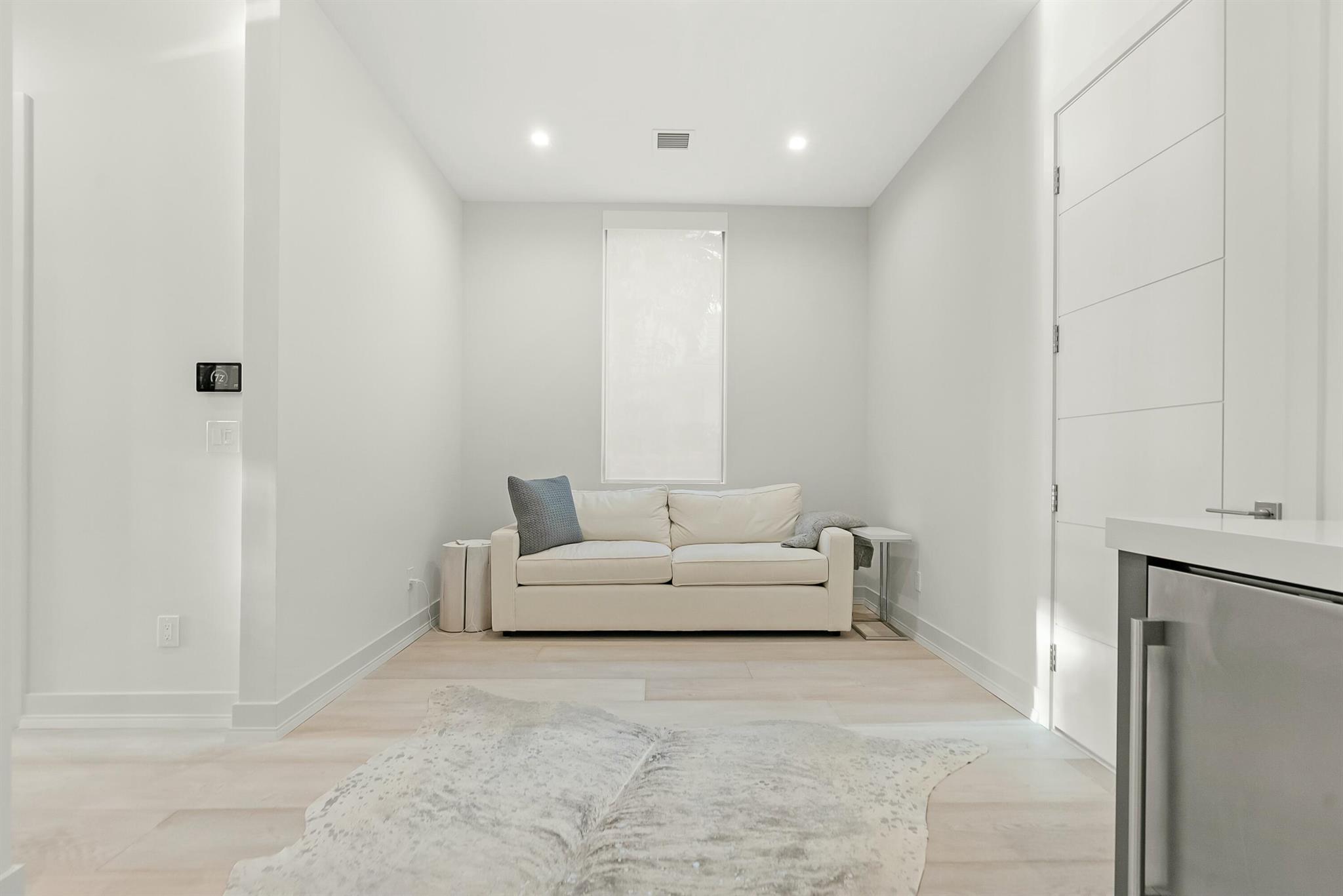JUNO ISLES NO 1 IN - Residential
