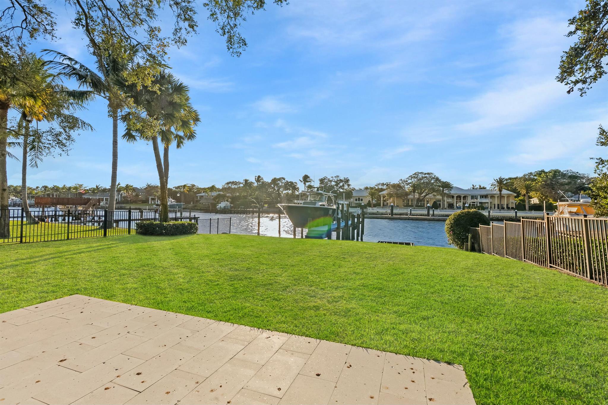 JUNO ISLES NO 1 IN - Residential